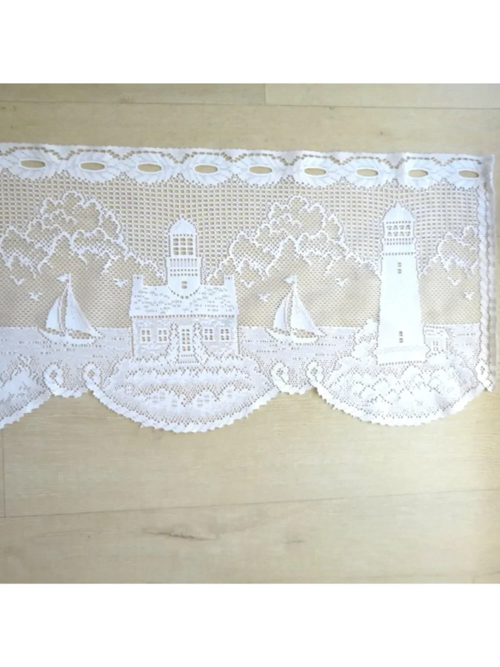 Heritage Lace window add
